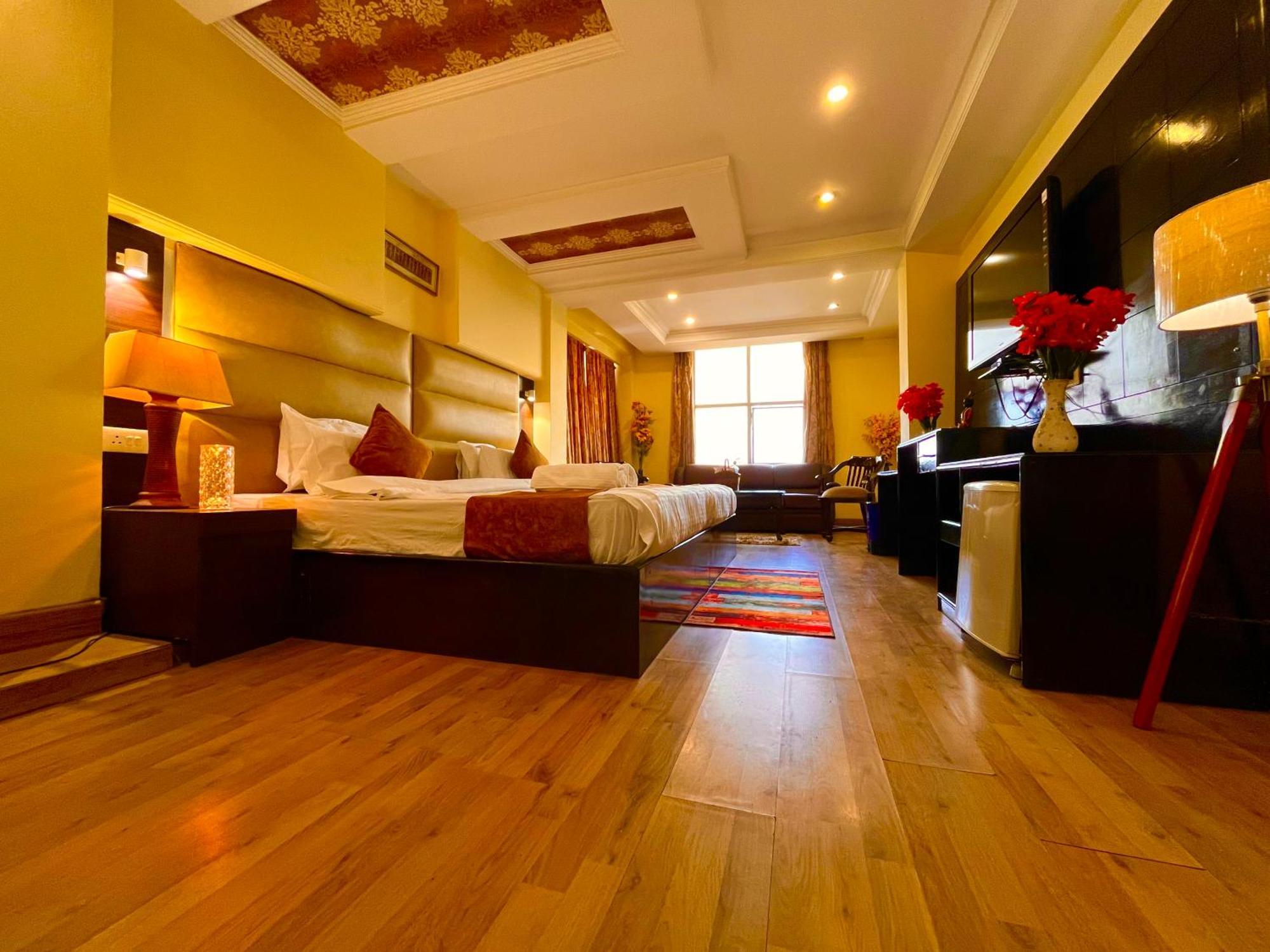 The Reo Luxury Hotel - Haridwār Zewnętrze zdjęcie